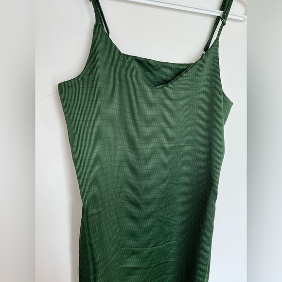 NWT Jack and Jones Garden party slip dress Green Sleeveless Dress size small - Picture 6 of 8